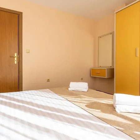 Prestige Ii Apartmanhotel 3*
