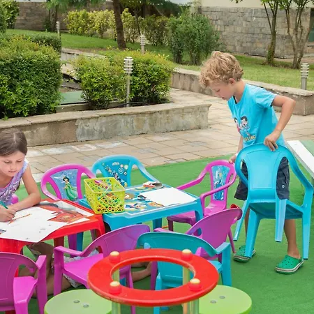 Apartmanhotel Prestige Ii 3*