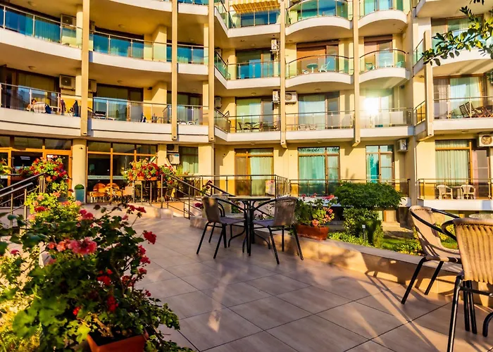 Prestige Ii Aparthotel Primorsko